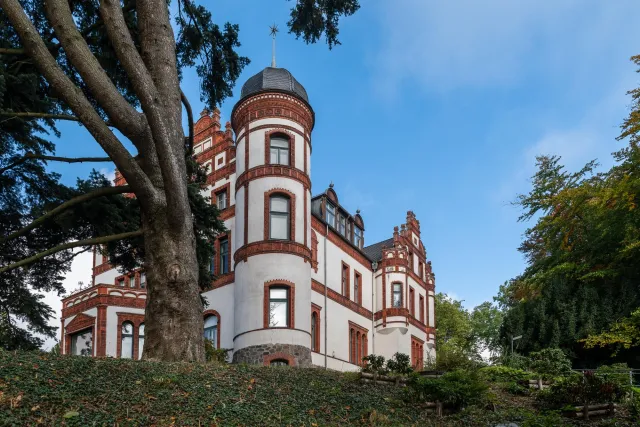 Schloss Willigrad am Schweriner See