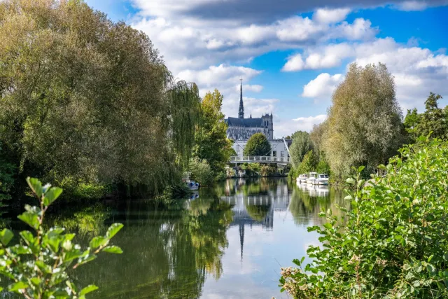 Mit dem Fahrrad entlang der Somme bei Amiens